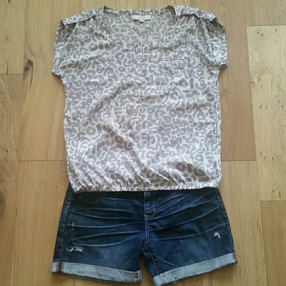 LOFT leopard print cuffed sleeved blouse top